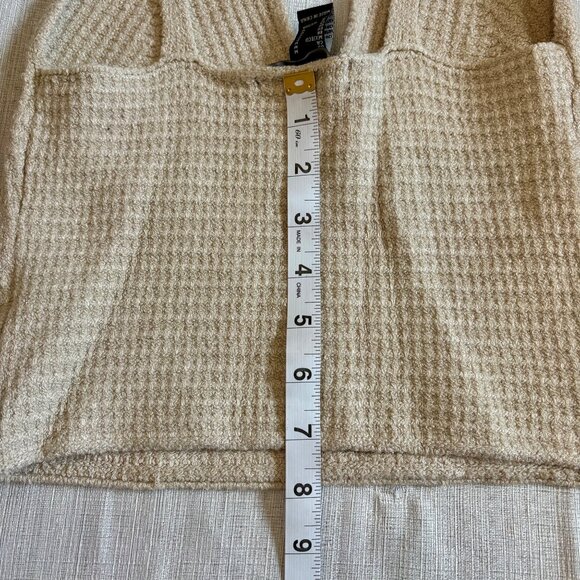 Forever 21 Beige Textured Knit Crop Top Size M With Adjustable Spaghetti Straps - Picture 5 of 5